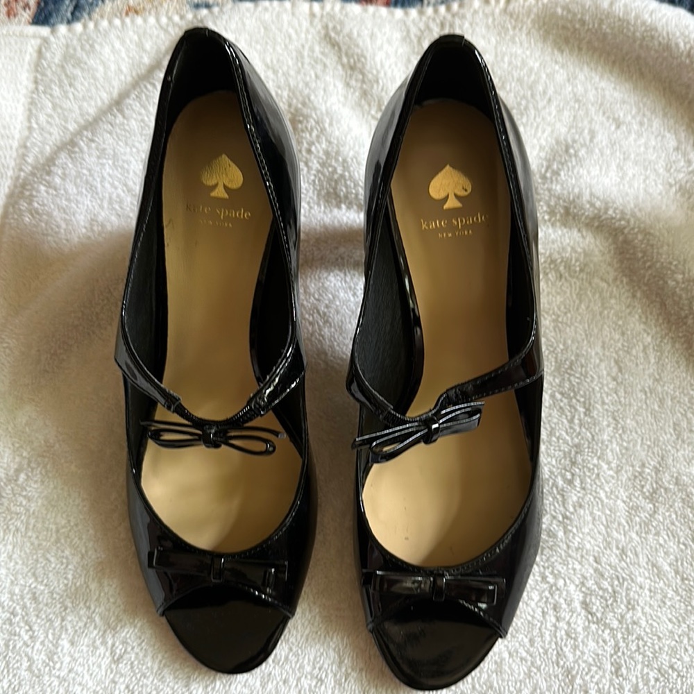 Kate Spade Patent bowtie heel